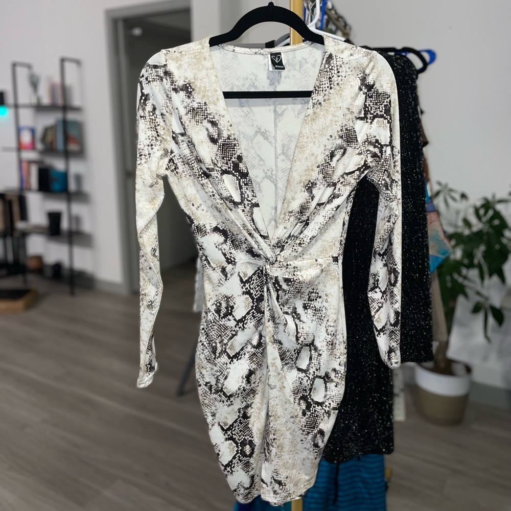 Snake skin long sleeve dress